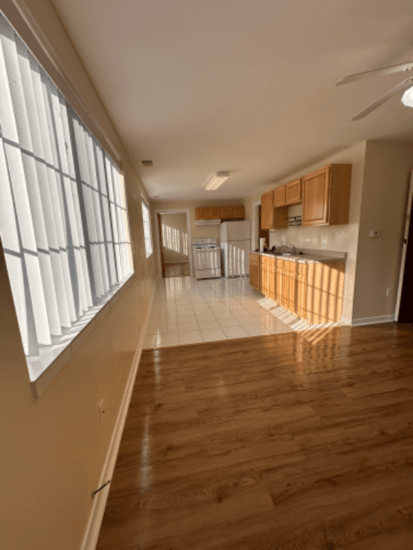 Yale Apartment: 420 North St
