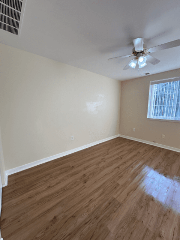 Yale Apartment: 420 North St