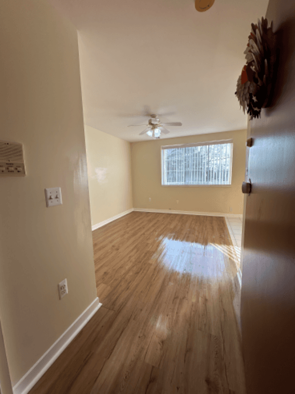 Yale Apartment: 420 North St