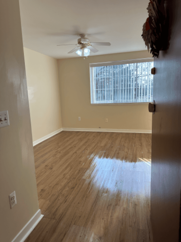 Yale Apartment: 420 North St