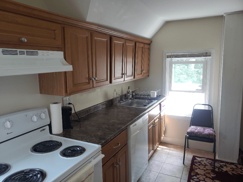 Middleboro Apartment: 54 S Main St