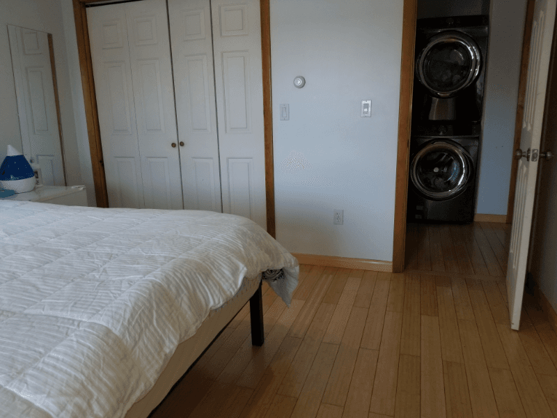 Farmington House: 301 Camelot Shore Drive