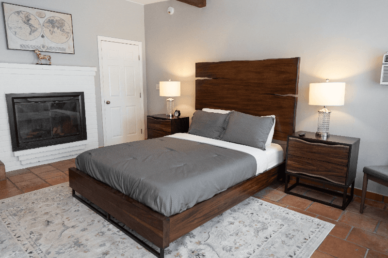 North Hollywood House: 10809 Hartsook St
