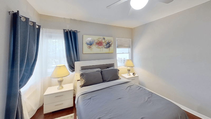 North Hollywood House: 10809 Hartsook St
