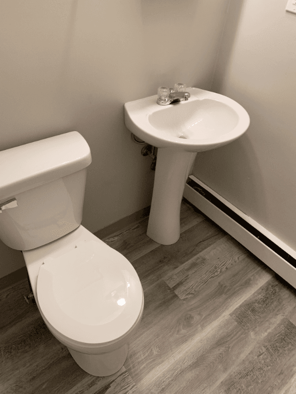 Tallmadge Apartment: 554 West Avenue