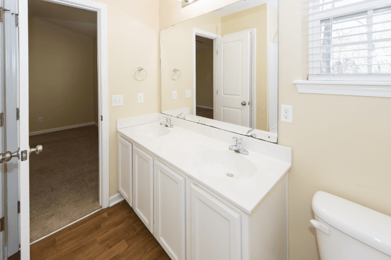 Goose Creek Townhome: 467 Truman Dr