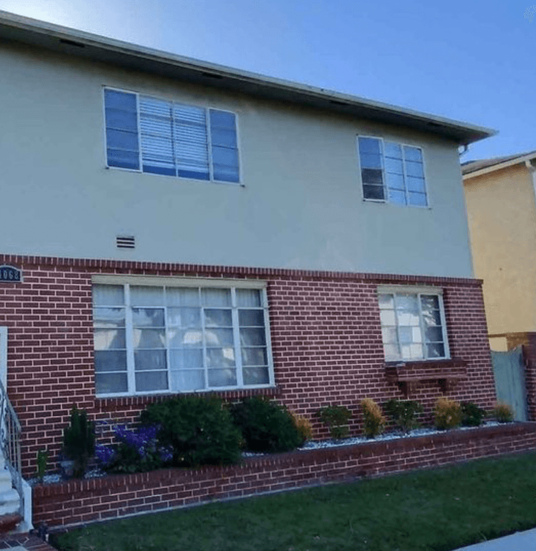 Los Angeles Apartment: 4068 9th Ave