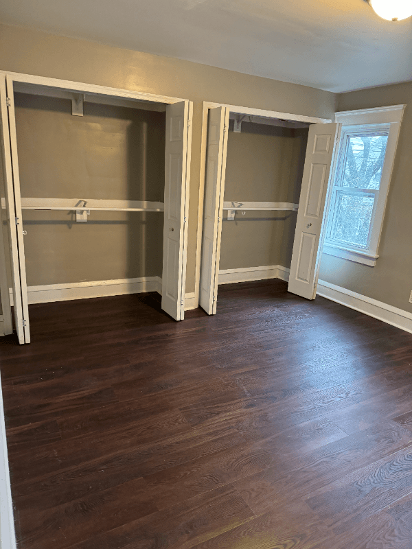kingston House: 112 Sharpe st