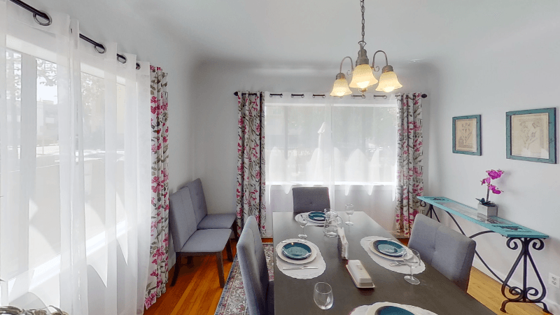 NORTH HOLLYWOOD House: 11247 HUSTON ST