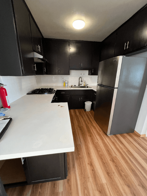 Pasadena Apartment: 1361 E Del Mar Blvd