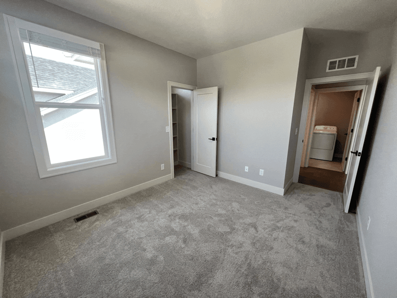 Lees Summit House: 1302 SW Heartwood Dr.