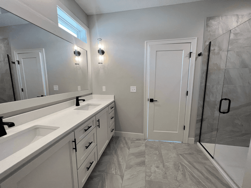 Lees Summit House: 1302 SW Heartwood Dr.