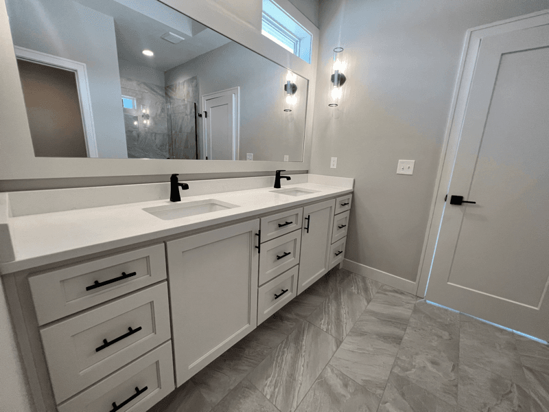 Lees Summit House: 1302 SW Heartwood Dr.