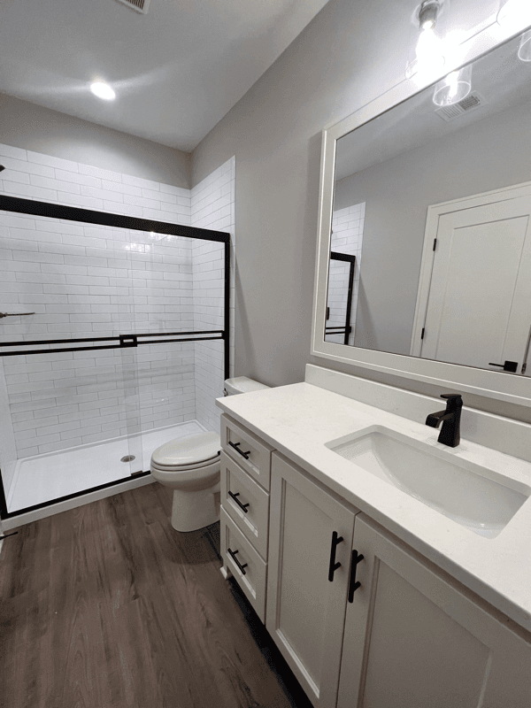 Lees Summit House: 1302 SW Heartwood Dr.