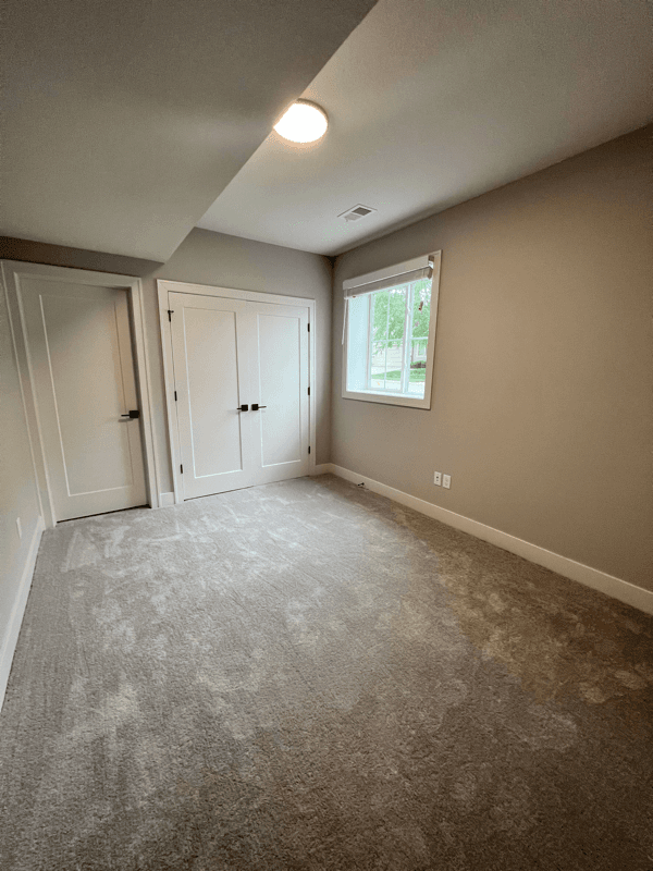 Lees Summit House: 1401 SW Heartwood Ter.