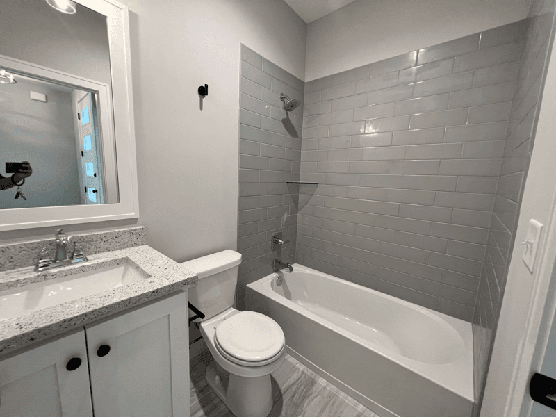 Olathe House: 19253 W. 110th Ter.
