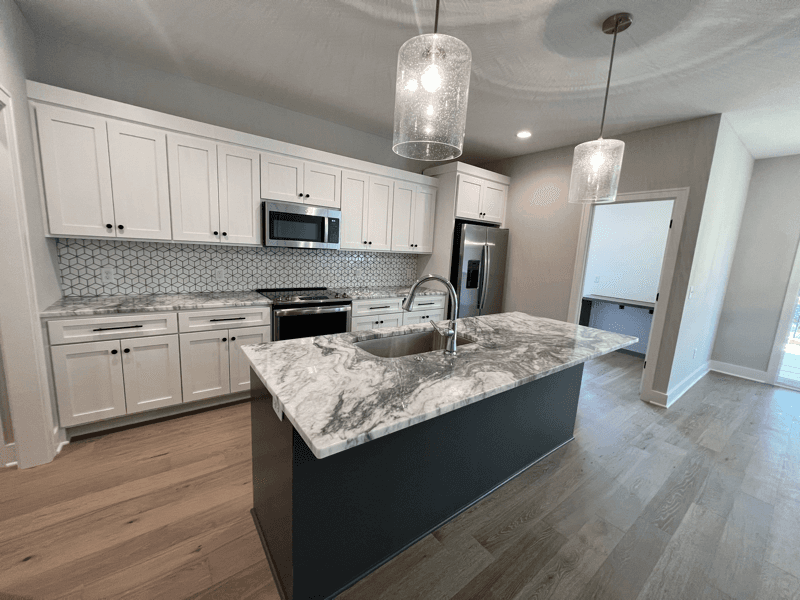 Olathe House: 19253 W. 110th Ter.