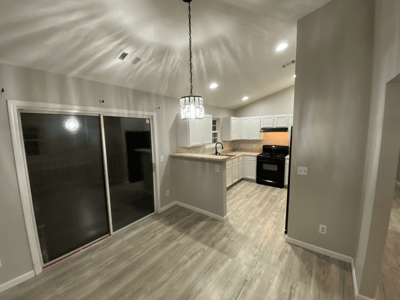 Douglasville House: 280 Bridgestone Ln