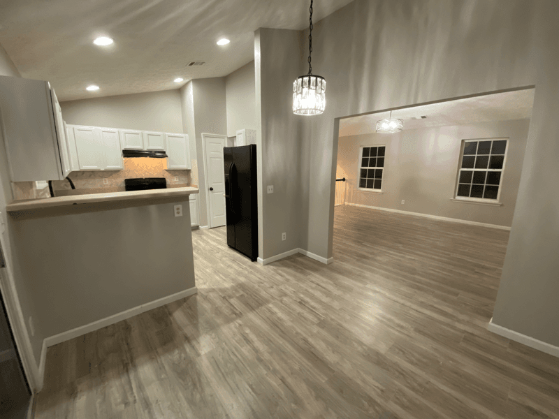 Douglasville House: 280 Bridgestone Ln