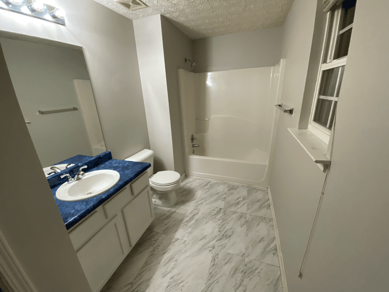 Douglasville House: 280 Bridgestone Ln