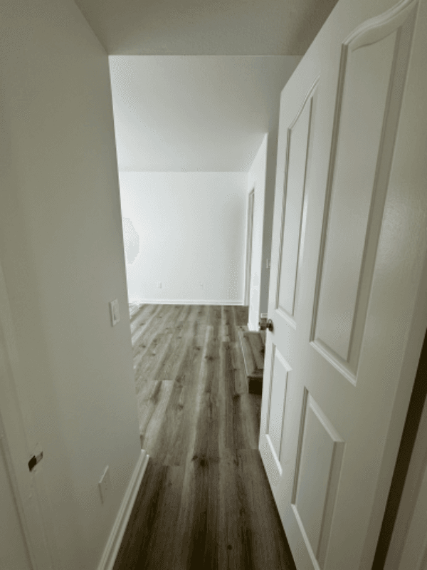 Sherman Oaks Townhome: 13022 Riverside Dr