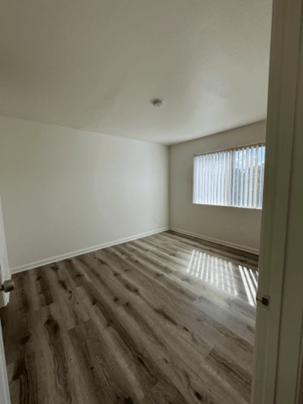 Sherman Oaks Townhome: 13022 Riverside Dr