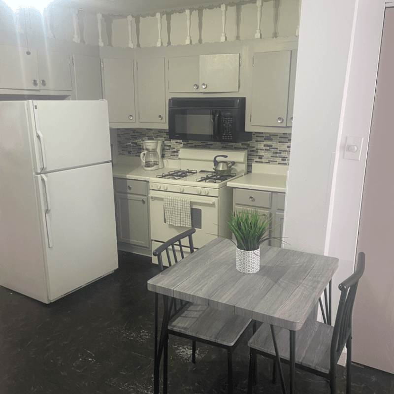 Chicago House: 2823 S Loomis St