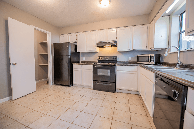 Fayetteville Townhome: 1968 N Ball Ave