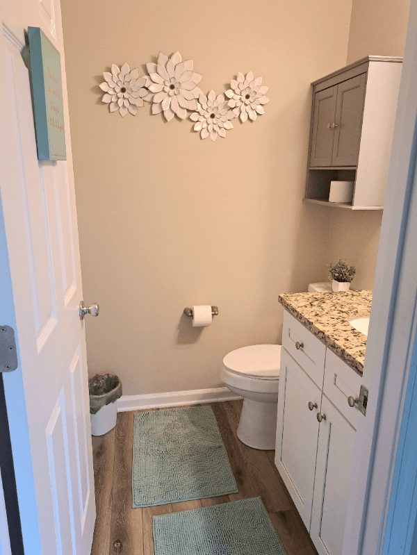 Gastonia House: 704 N. Falls St