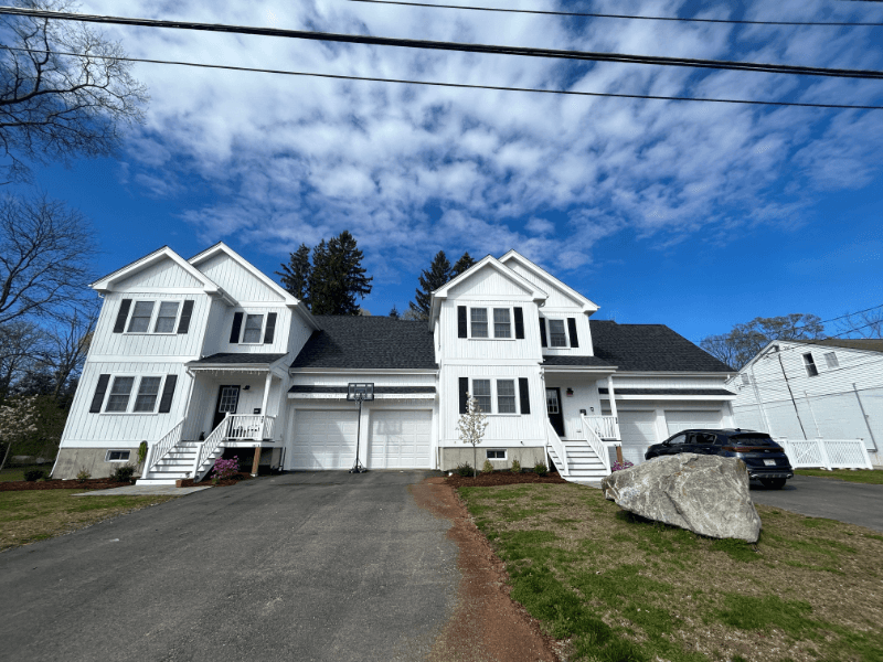 Foxboro Townhome: 12 Railroad Ave.