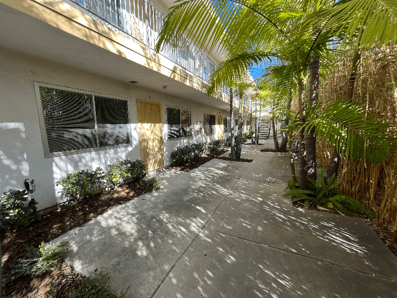 San Diego Apartment: 3911 Oregon St