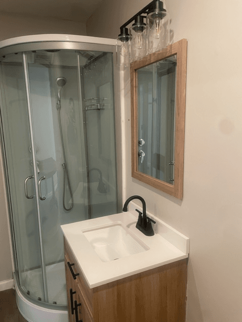 Hoosick Falls Apartment: 21194 NY 22