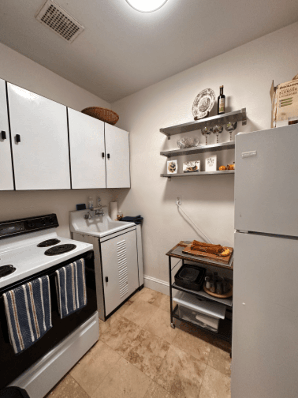 Providence Apartment: 280 Benefit St