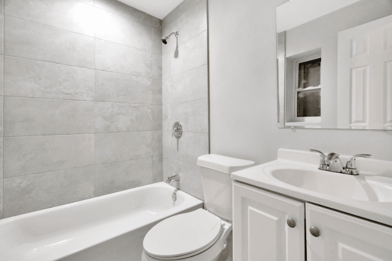 Tampa Apartment: 8112 Mulberry St.