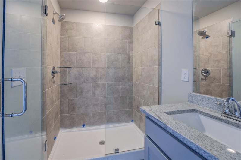 Lawrenceville Single Room: 311 Gwinnett Dr