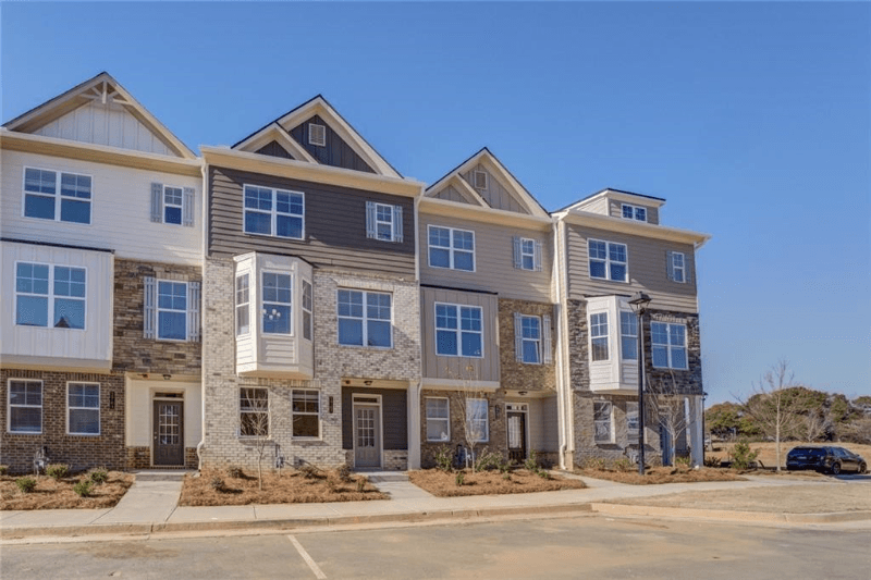 Lawrenceville Single Room: 311 Gwinnett Dr