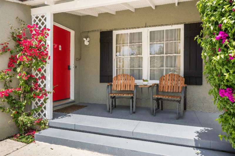 North Hollywood House: 10801 Hartsook St