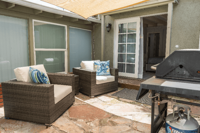 North Hollywood House: 10801 Hartsook St