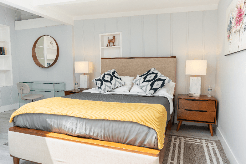 North Hollywood House: 10801 Hartsook St