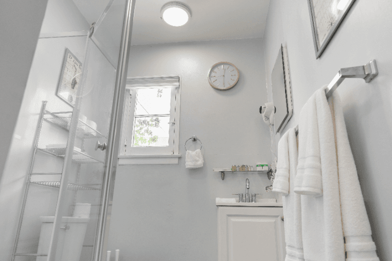 North Hollywood House: 10801 Hartsook St