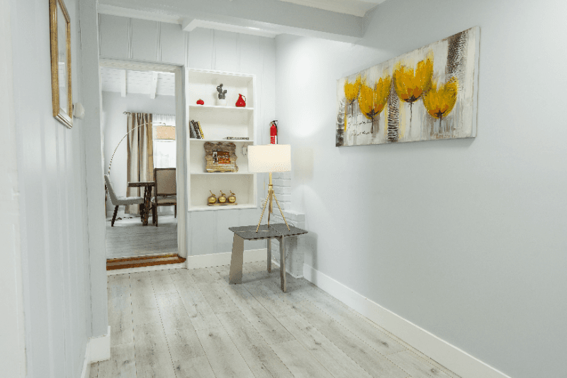 North Hollywood House: 10801 Hartsook St