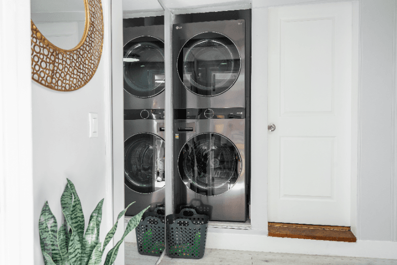 North Hollywood House: 10801 Hartsook St