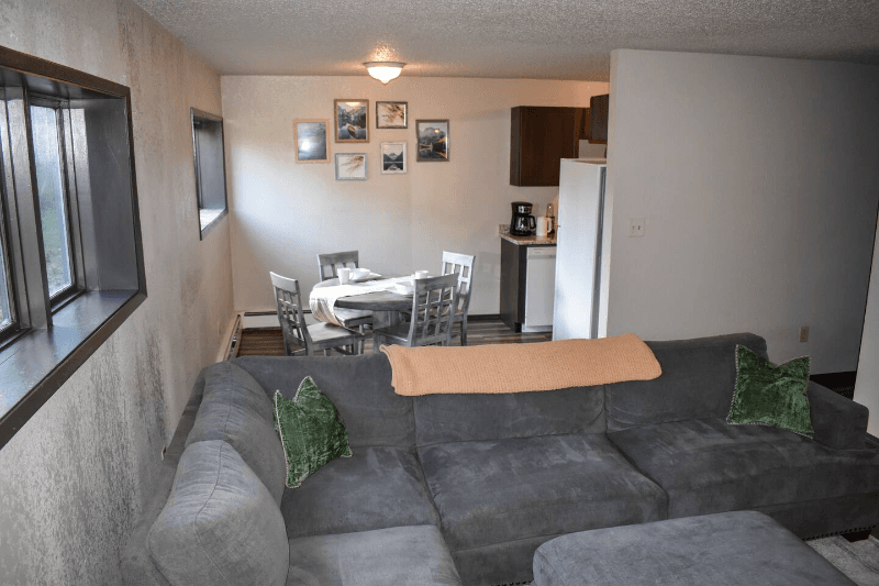 Anchorage Apartment: 3520 E. 42nd Avenue