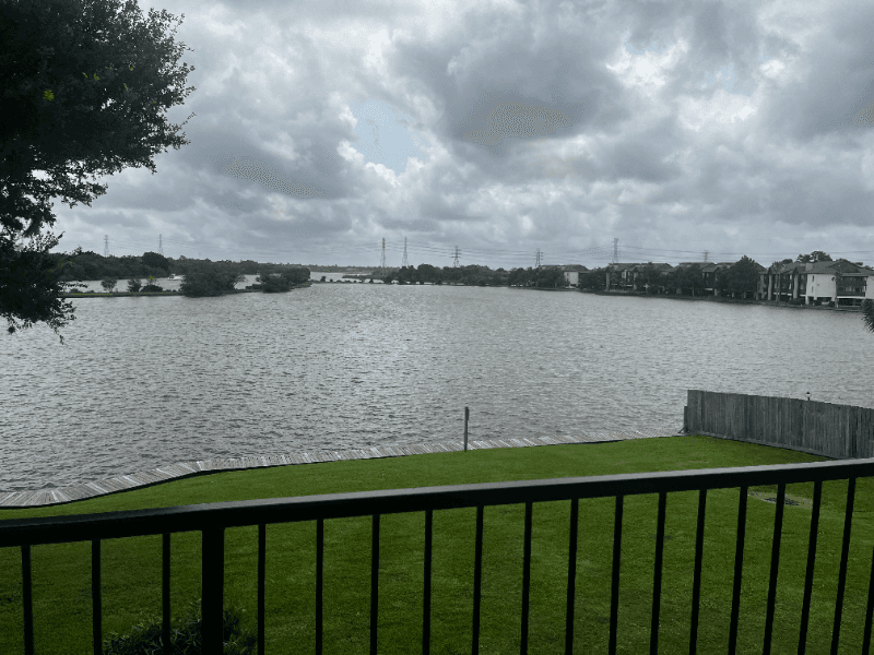 Houston House: 18800 Egret Bay Blvd