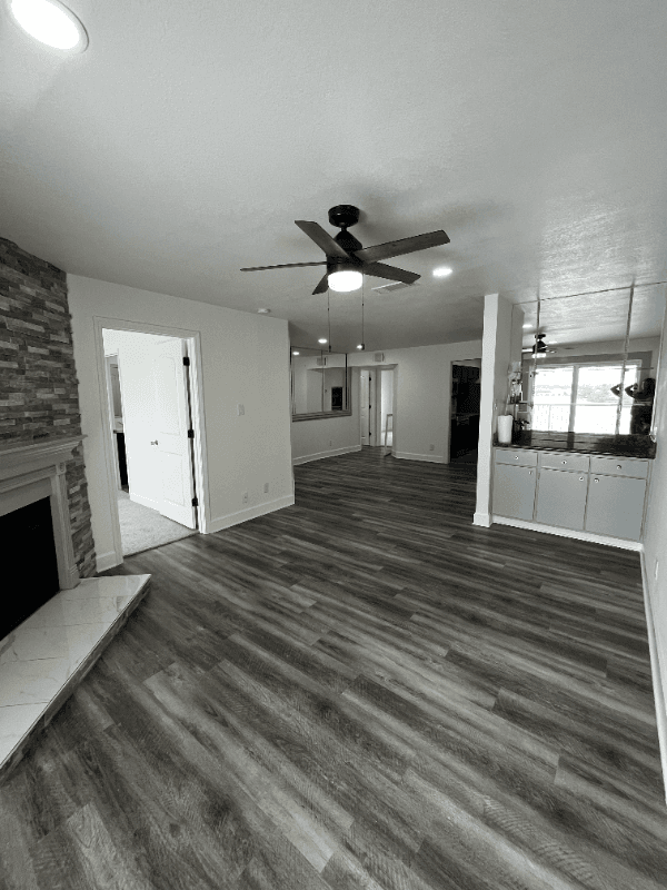 Houston House: 18800 Egret Bay Blvd