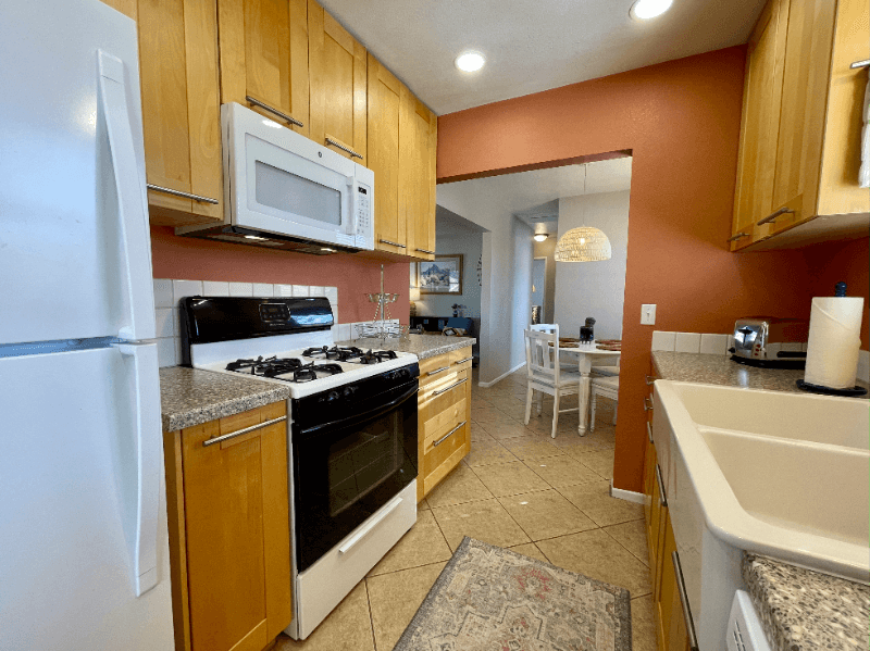 Twentynine Palms House: 7546 Sahara AVe