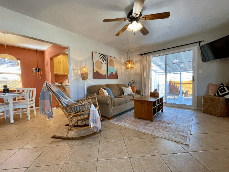 Twentynine Palms House: 7546 Sahara AVe