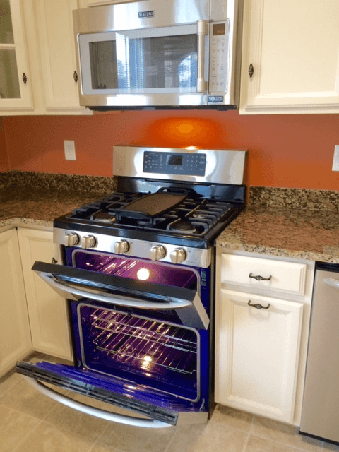 Providence Single Room: 205 Washington Ave