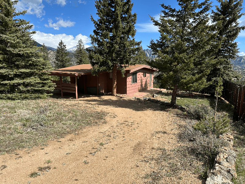 Estes Park House: 1250 Giant Track Rd