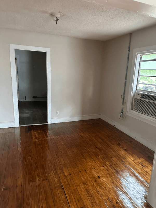 Waco House: 2413 Ross Avenue